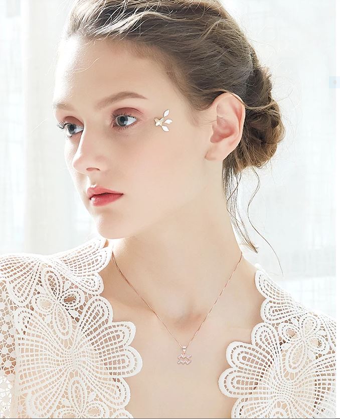 aquarius-swarocski-crystal-zodiac-pendant-neckalce-sunsign-wickedyo3